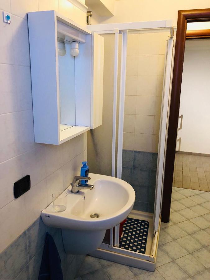 Casa Vacanze Roby ミラノ エクステリア 写真